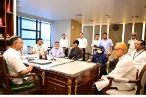প্রধানমন্ত্রীর সঙ্গে সাক্ষাৎ করলেন আবরার ফাহাদের পরিবারের সদস্যরা